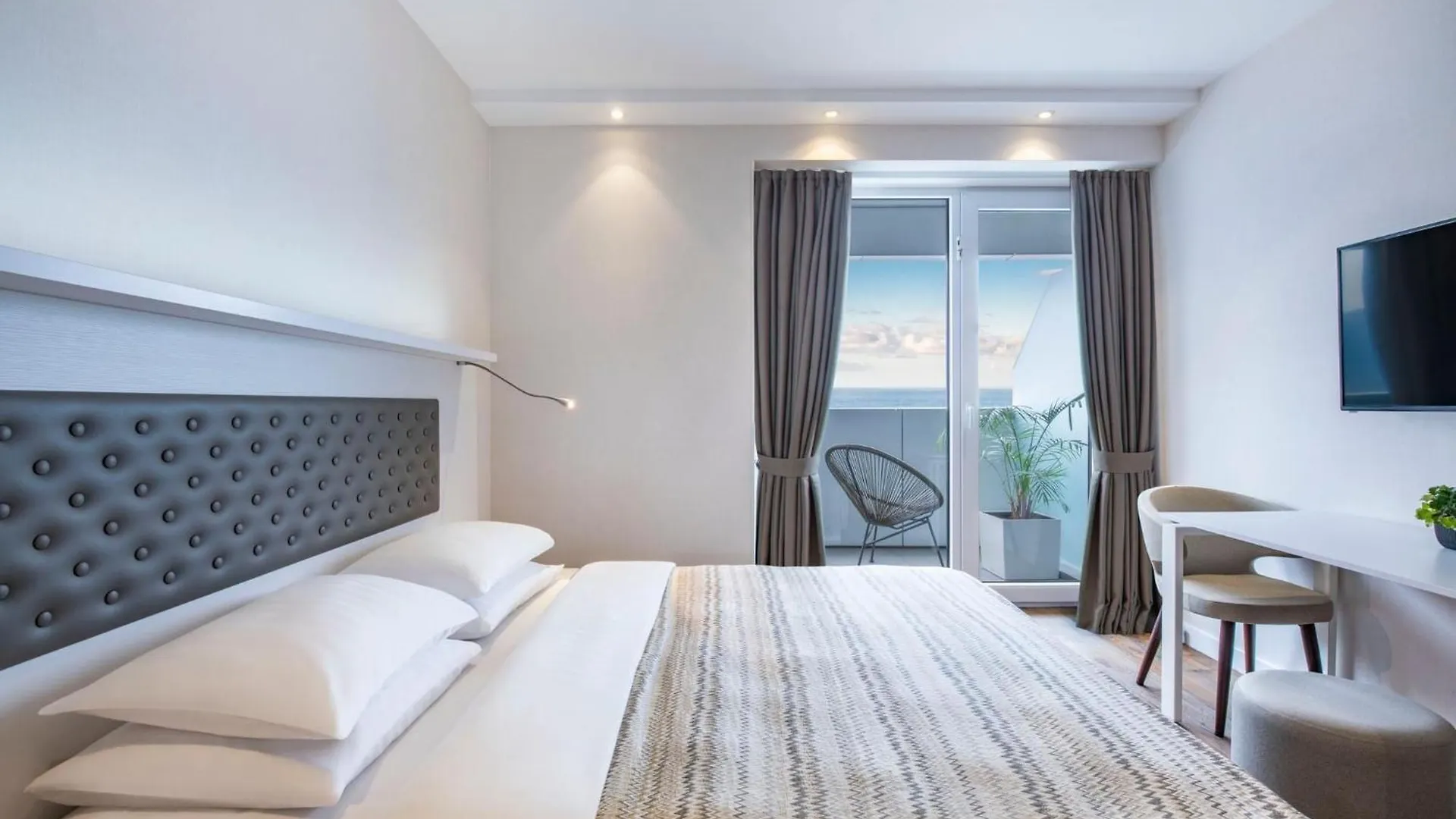 Aparthotel By Marriott Allince Batumi Georgien